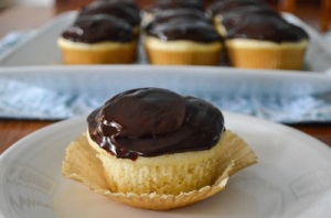 recipesboston-cream-pie-cupcakes2